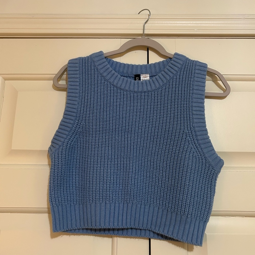 H&M Blue Ribbed Crop Tank Top